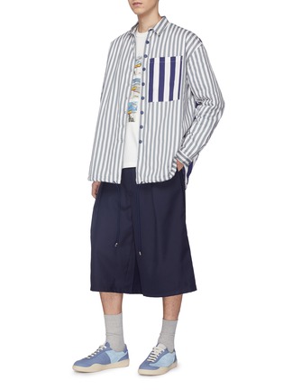 Figure View - Click To Enlarge - SUNNEI - Pleated gabardine cholo shorts