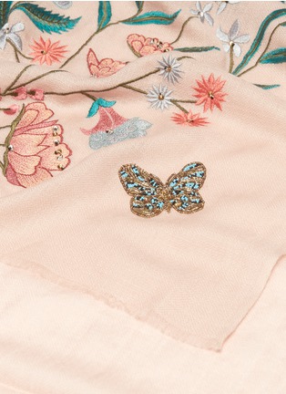 Detail View - Click To Enlarge - JANAVI - 'Floral Crest' embellished cashmere scarf