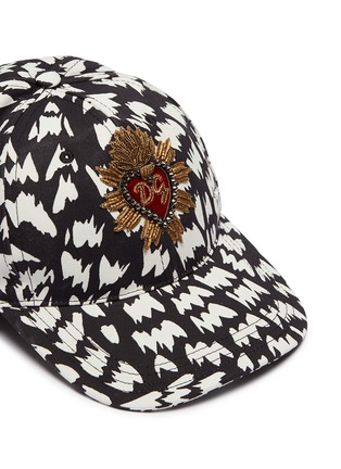 Detail View - Click To Enlarge - - - Sacred heart appliqué graphic print baseball cap