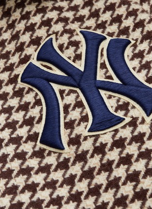  - GUCCI - x Major League Baseball 'NY Yankees™' logo appliqué houndstooth coat