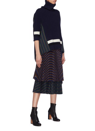 Figure View - Click To Enlarge - SACAI - Stripe pleated back rib knit turtleneck sweater