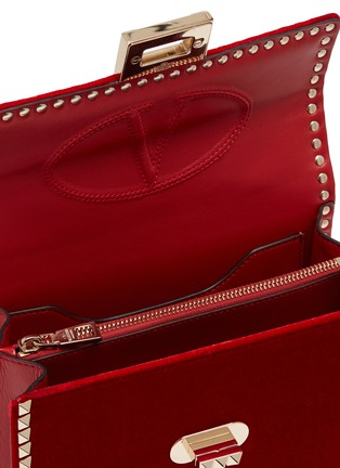 Detail View - Click To Enlarge - VALENTINO GARAVANI - Valentino Garavani 'Rockstud No Limit' small velvet shoulder bag