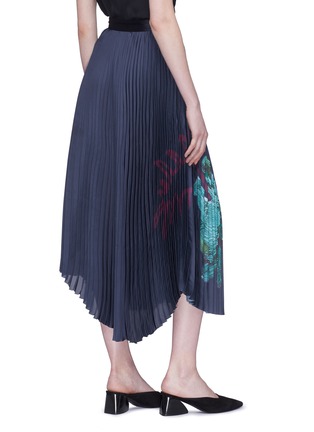 Back View - Click To Enlarge - PATRICIA IGLESIAS - Floral print asymmetric pleated satin skirt