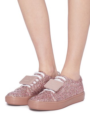 Figure View - Click To Enlarge - ACNE STUDIOS - Emoticon plate glitter sneakers