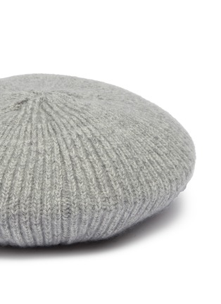 Detail View - Click To Enlarge - JANESSA LEONÉ - 'Pete' cashmere knit beret