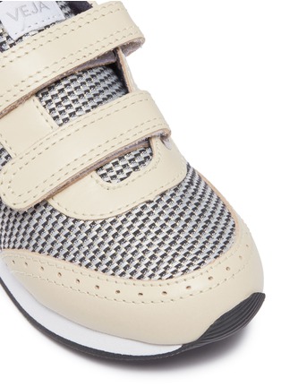 Detail View - Click To Enlarge - VEJA - 'Arcade' B-mesh toddler sneakers