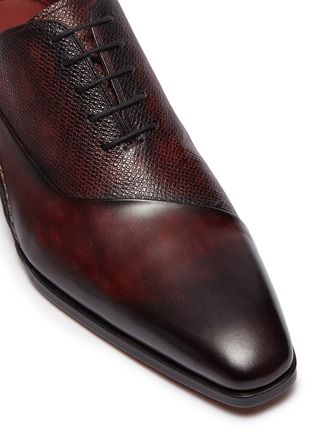 Detail View - Click To Enlarge - MAGNANNI - Textured panel leather Oxfords
