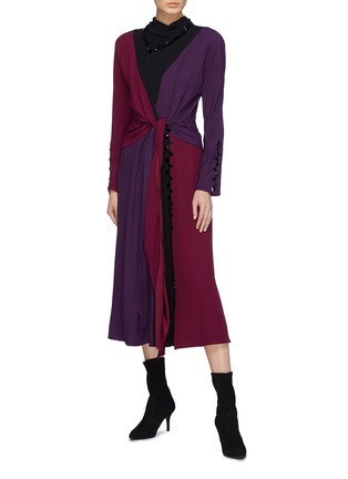 Figure View - Click To Enlarge - MARC JACOBS - Glass crystal colourblock knot front crepe dress