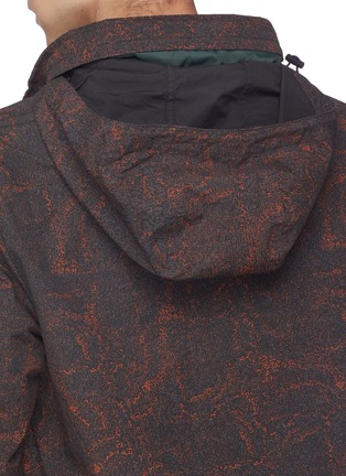 Detail View - Click To Enlarge - PS PAUL SMITH - 'Painted Scribble' retractable hood field jacket