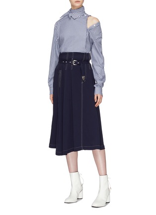 Figure View - Click To Enlarge - TOGA ARCHIVES - Tie collar cutout shoulder gingham check shirt