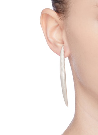 Figure View - Click To Enlarge - BELINDA CHANG - 'Palm leaf' long drop earrings