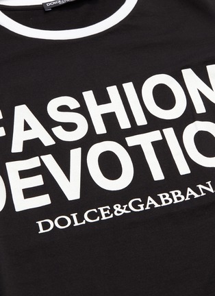  - - - 'Fashion Devotion' slogan print T-shirt