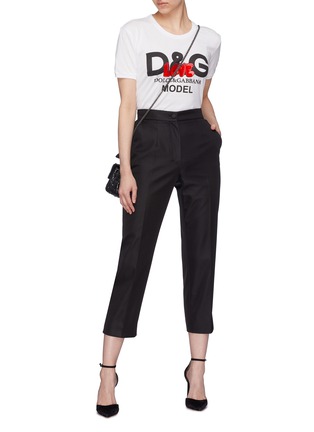 Figure View - Click To Enlarge - - - 'Love' slogan patch logo print T-shirt