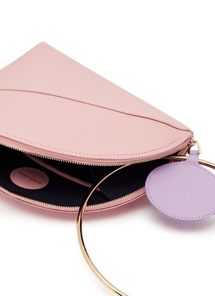 Detail View - Click To Enlarge - ROKSANDA - 'Eartha' ring handle leather clutch