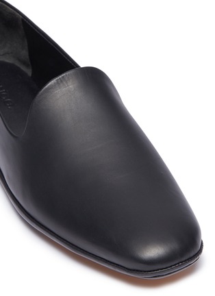 Detail View - Click To Enlarge - VINCE - 'Paz' leather loafers