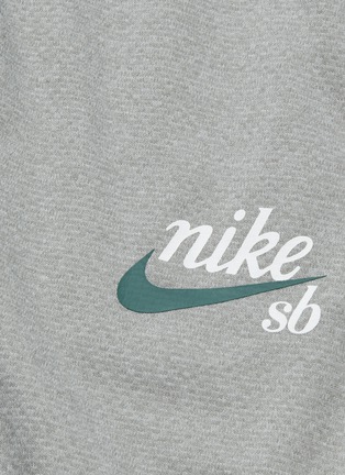  - NIKE - 'SB' logo print Dri-FIT track shorts
