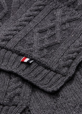 Detail View - Click To Enlarge - THOM BROWNE  - 'Aran' pocket cable knit scarf