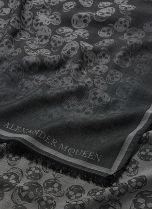 Detail View - Click To Enlarge - ALEXANDER MCQUEEN - Degenerating Skull wool-silk scarf