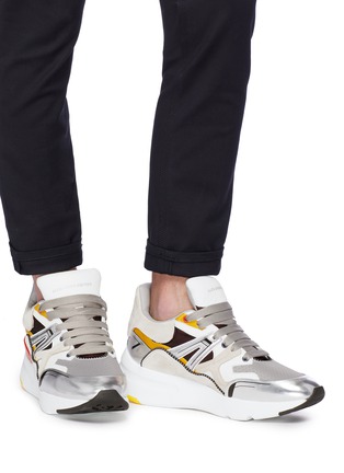 Figure View - Click To Enlarge - ALEXANDER MCQUEEN - Oversized outsole colourblock patchwork sneakers