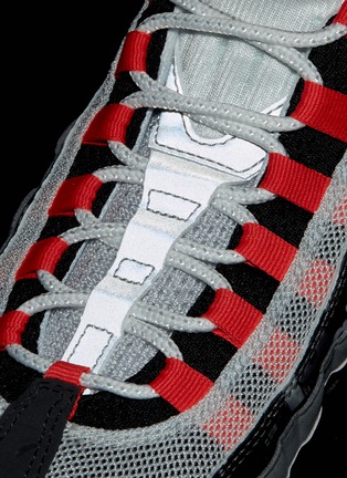  - NIKE - 'Air Max 95' slogan print sneakers