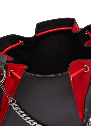 Detail View - Click To Enlarge - ALEXANDER MCQUEEN - 'The Bucket Bag' in leather