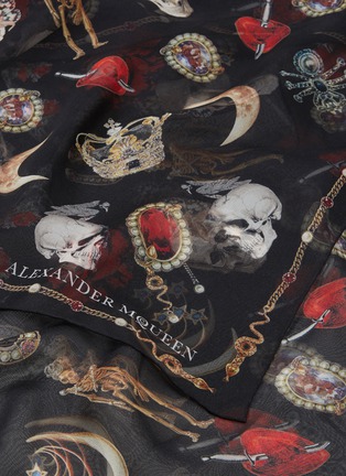 Detail View - Click To Enlarge - ALEXANDER MCQUEEN - Jewelled Trinkets silk chiffon scarf