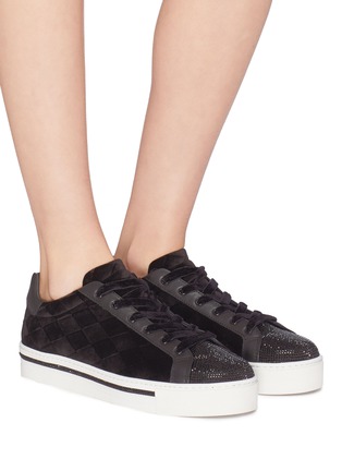 Figure View - Click To Enlarge - RENÉ CAOVILLA - Strass diamond quilted velvet flatform sneakers