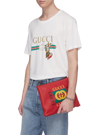 Figure View - Click To Enlarge - GUCCI - Logo print medium leather pouch