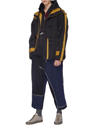 Figure View - Click To Enlarge - INDICE STUDIO - Detachable sleeve hooded colourblock field jacket