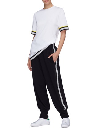 Figure View - Click To Enlarge - NO KA’OI - 'Ano E' metallic stripe outseam jogging pants