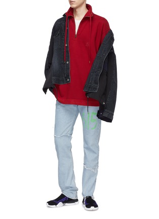 - VETEMENTS - Contrast outseam oversized unisex half-zip turtleneck sweatshirt