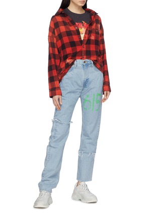 Figure View - Click To Enlarge - VETEMENTS - Slogan print unisex fringed jeans