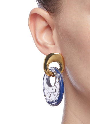 Figure View - Click To Enlarge - EJING ZHANG - 'Finn' interlocking hoop drop earrings