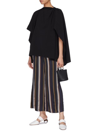 Figure View - Click To Enlarge - 72722 - Asymmetric cape top