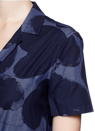 Detail View - Click To Enlarge - EQUIPMENT - 'Keira Tie Front' heart print shirt