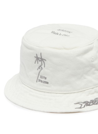 Detail View - Click To Enlarge - SMFK - 'Dream' logo graphic embroidered bucket hat