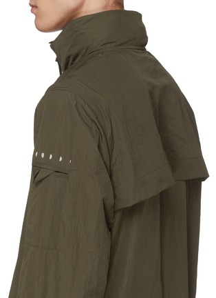 Detail View - Click To Enlarge - PARTICLE FEVER - Retractable hood windbreaker half-zip hoodie