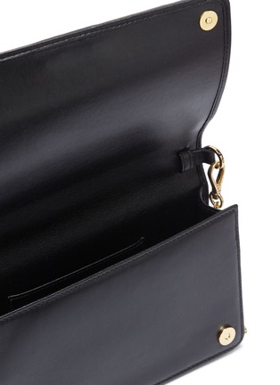 Detail View - Click To Enlarge - MIU MIU - Matelassé leather Délice crossbody clutch