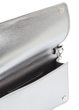 Detail View - Click To Enlarge - MIU MIU - Matelassé leather Délice crossbody clutch