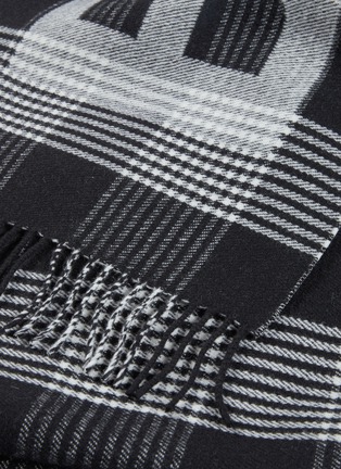 Detail View - Click To Enlarge - BALENCIAGA - Logo jacquard houndstooth check plaid scarf
