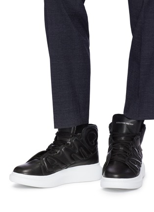 Figure View - Click To Enlarge - ALEXANDER MCQUEEN - Chunky outsole logo panel leather high top sneakers
