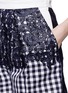 Detail View - Click To Enlarge - MSGM - Lace appliqué gingham pleat shorts