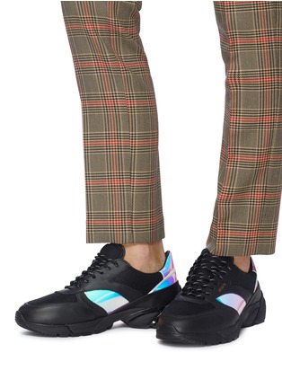 Figure View - Click To Enlarge - AXEL ARIGATO - 'Tech Runner' chunky outsole patchwork sneakers