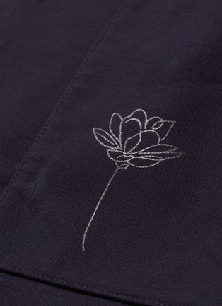  - QUIBE  - Floral print shorts