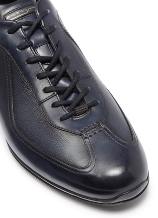 Detail View - Click To Enlarge - SANTONI - Panelled leather driving sneakers