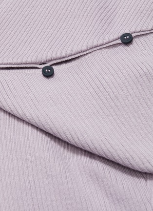  - PHVLO - Detachable button sleeve rib knit V-back sweater