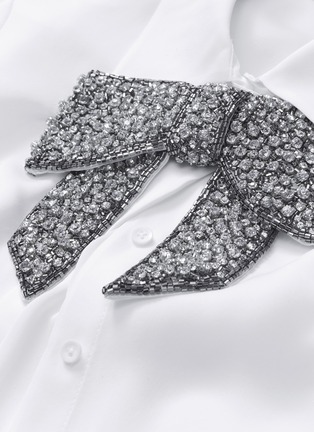  - ALICE & OLIVIA - 'Willa' detachable embellished bow silk shirt