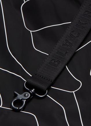  - BLACKBARRETT - Geometric print windbreaker zip hoodie