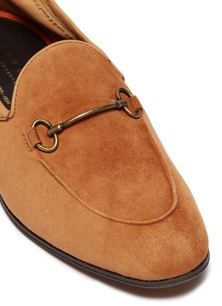 Detail View - Click To Enlarge - HENDERSON - Horsebeit suede loafers