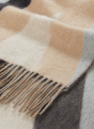 Detail View - Click To Enlarge - JOHNSTONS OF ELGIN - Diamond intarsia cashmere-Merino wool knit scarf